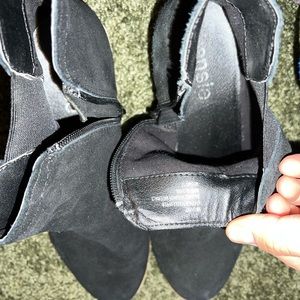 Kensie Black Booties